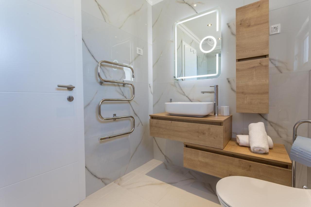 Apartamento Pleasure Bol Exterior foto